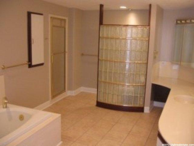 2115 N Main St, Centerville, UT 84014 — photo 9