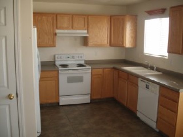 3379 W 1050 N, Layton, UT 84041 — photo 2