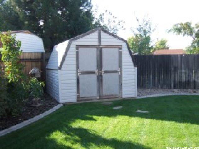 1154 N 600 W, Clinton, UT 84015 — photo 3