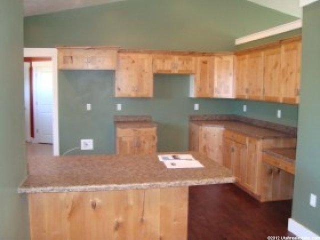 647 E 300 S, Smithfield, UT 84335 — photo 3