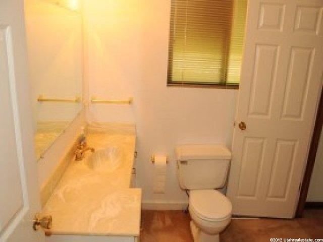 689 E 11900 S, Draper, UT 84020 — photo 11