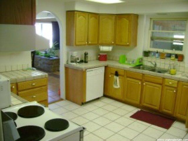 468 E 200 N, Vernal, UT 84078 — photo 2
