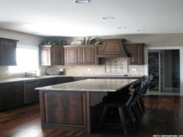 218 N 3425 W, Layton, UT 84041 — photo 4