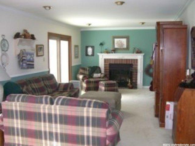 1620 E Pebblewood Cir, Sandy, UT 84092 — photo 4