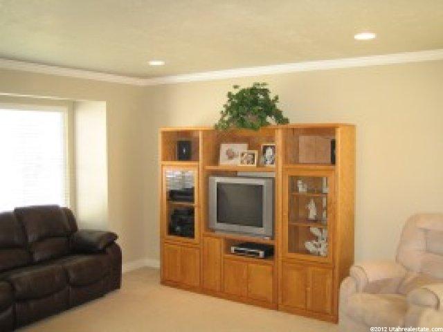 5453 S 4250 W, Roy, UT 84067 — photo 3