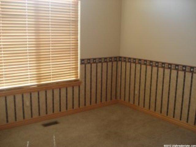 922 W 2920 S, Syracuse, UT 84075 — photo 5