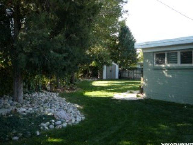 18 E Wicker Ln, Bountiful, UT 84010 — photo 11
