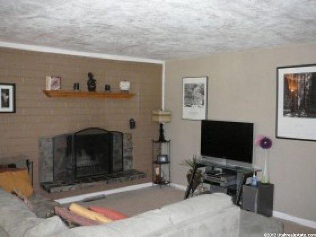 18 E Wicker Ln, Bountiful, UT 84010 — photo 3