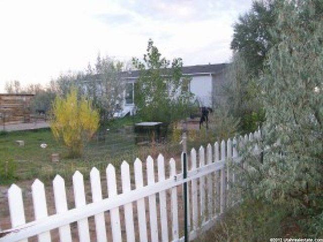 217 E 3000 N, Roosevelt, UT 84066 — photo 3