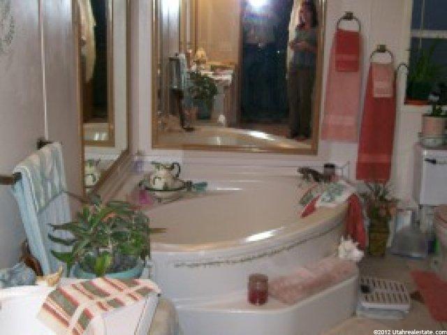 217 E 3000 N, Roosevelt, UT 84066 — photo 9
