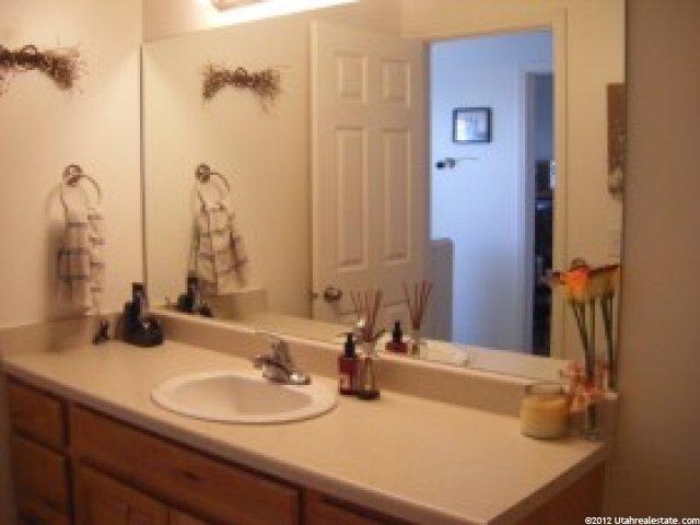 652 W 800 N #79, Clinton, UT 84015 — photo 4