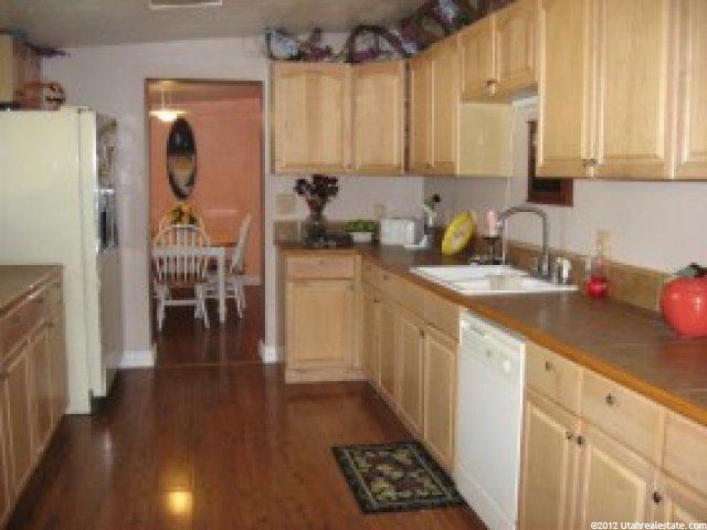 669 E 875 N, Ogden, UT 84404 — photo 2