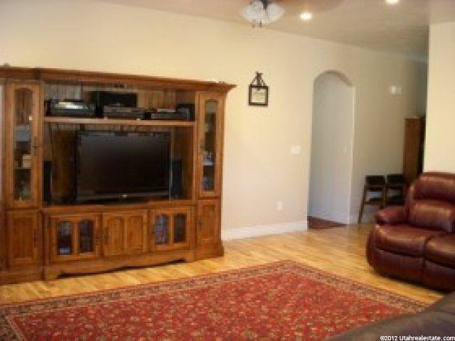 192 W 650 N, Vernal, UT 84078 — photo 3
