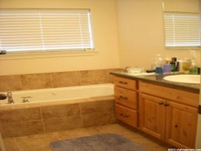 192 W 650 N, Vernal, UT 84078 — photo 9