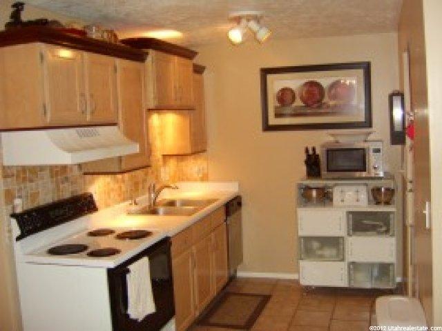 265 E 8880 S, Sandy, UT 84070 — photo 3