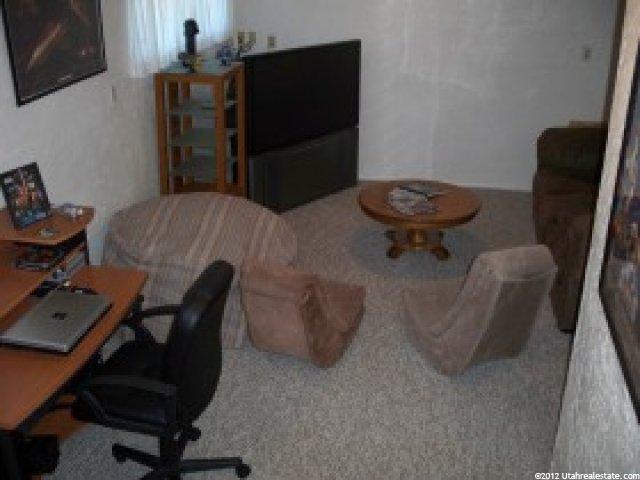 381 W 2300 N, Sunset, UT 84015 — photo 9