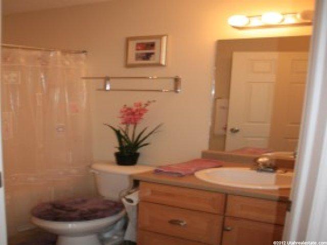 9489 Fairway View Dr, Sandy, UT 84070 — photo 12