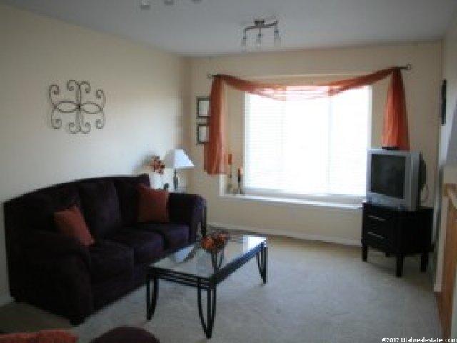 9489 Fairway View Dr, Sandy, UT 84070 — photo 5