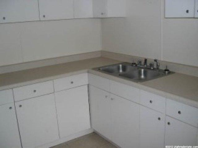 2145 S Madison Ave E, Ogden, UT 84401 — photo 9