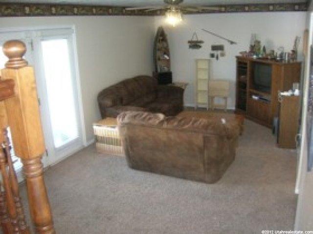 5716 S 3975 W, Roy, UT 84067 — photo 4