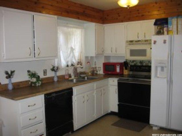 3541 S Toolson Dr, Magna, UT 84044 — photo 3