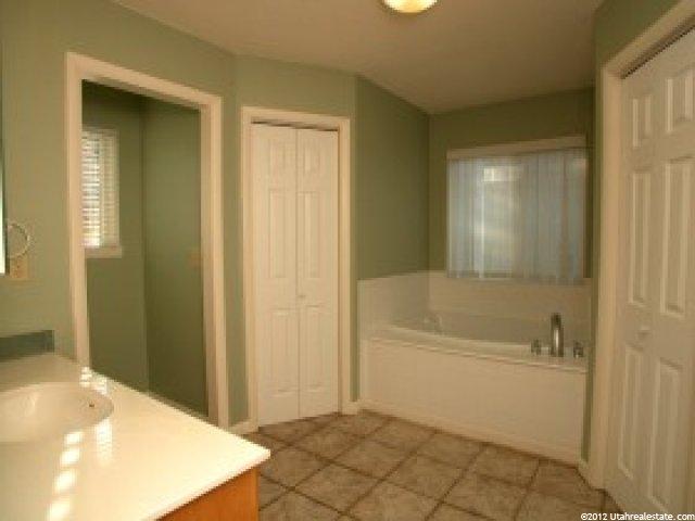 180 E 2100 S, Providence, UT 84332 — photo 8