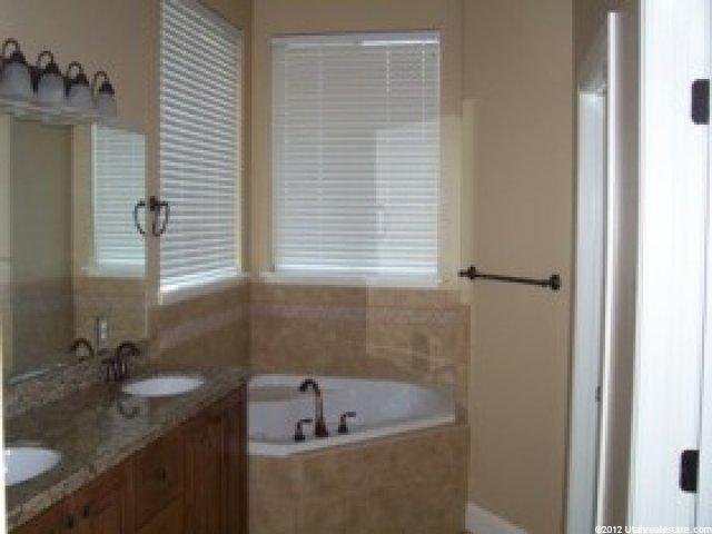 2562 E 8150 S, South Weber, UT 84405 — photo 6