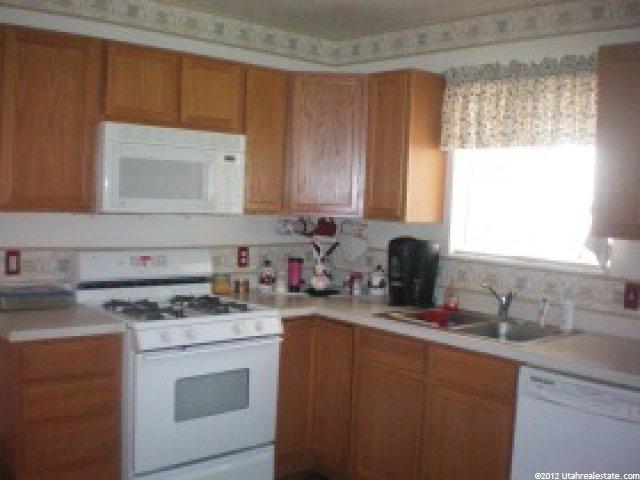 2907 E Ash Pt, Eagle Mountain, UT 84005 — photo 4