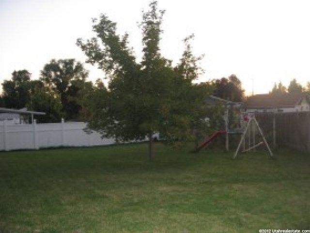 328 S 725 E, Layton, UT 84041 — photo 8