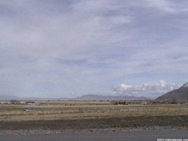 1036 E Black Rock Rd, Lake Point, UT 84074 — photo 5