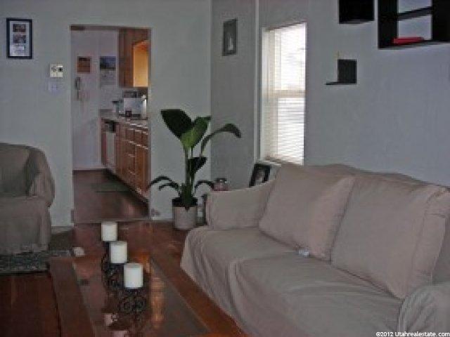 254 N 2nd St, Tooele, UT 84074 — photo 2
