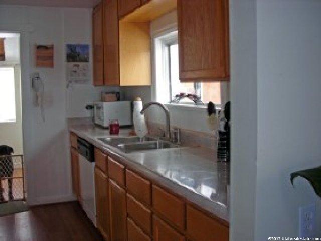 254 N 2nd St, Tooele, UT 84074 — photo 4