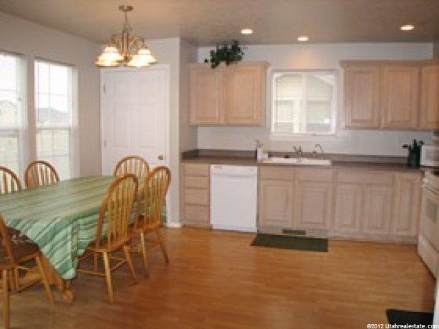 2968 W 1950 N, Clinton, UT 84015 — photo 3