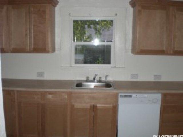 186 E 300 S, Logan, UT 84321 — photo 12