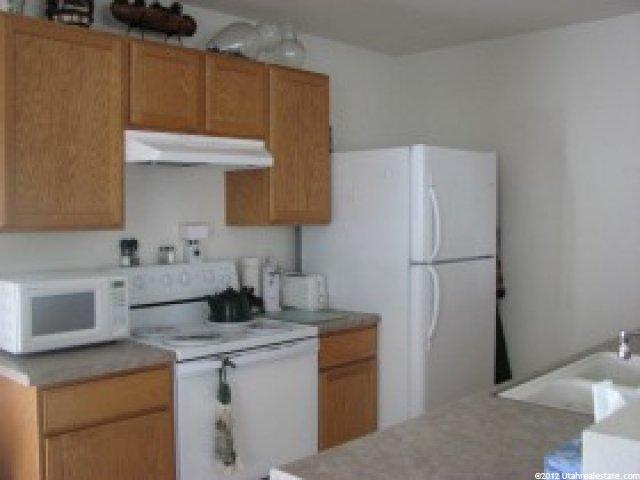 1988 N 2225 W, Clinton, UT 84015 — photo 2