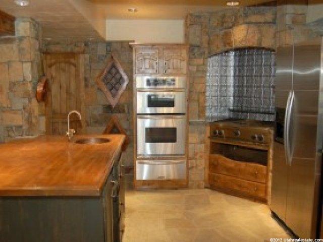 1825 High Pointe Dr, Bountiful, UT 84010 — photo 3