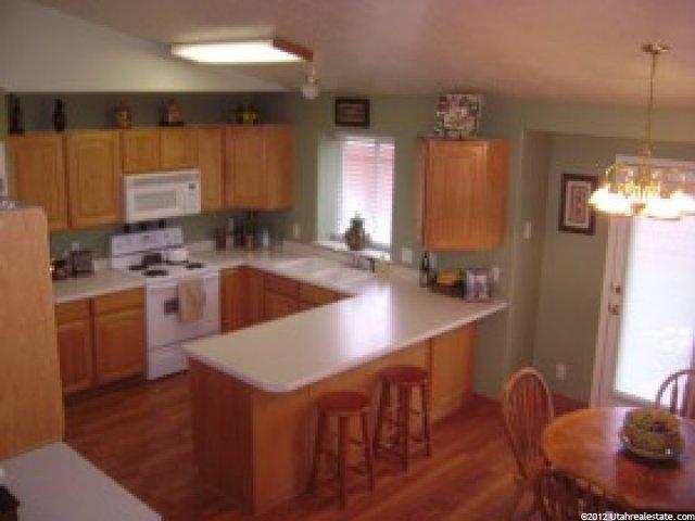 3906 S 2600 W, Roy, UT 84067 — photo 2