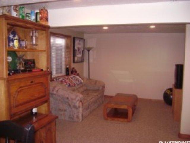 3906 S 2600 W, Roy, UT 84067 — photo 8