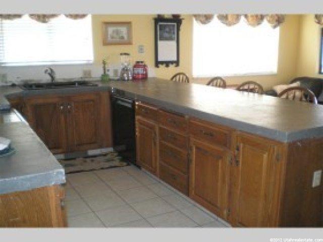 1325 Devonshire Dr, Provo, UT 84604 — photo 2