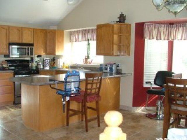 1338 N 640 W, West Bountiful, UT 84087 — photo 4