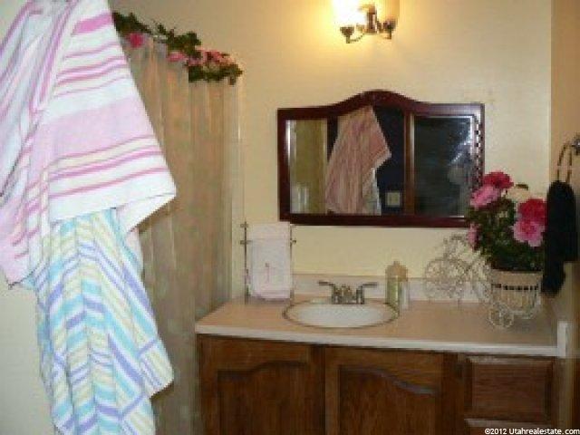 3554 Apollo Dr, Holladay, UT 84124 — photo 6
