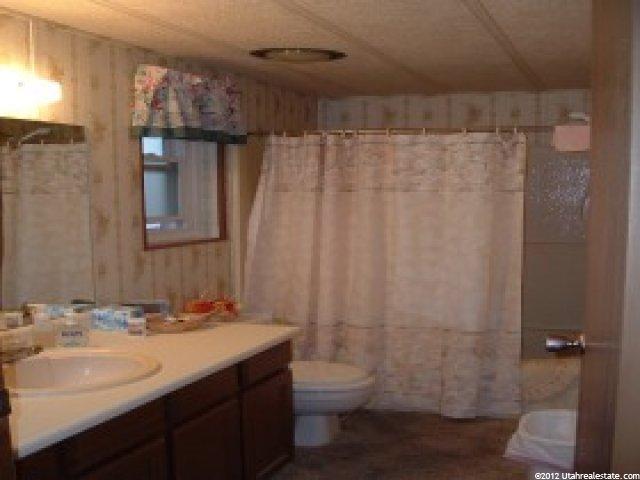1111 N 2000 W #184, Farr West, UT 84404 — photo 11