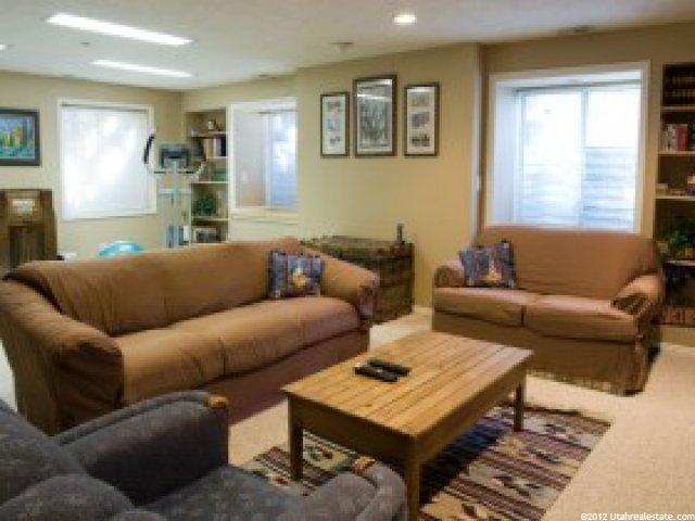7944 Pinewood Dr, Sandy, UT 84094 — photo 5