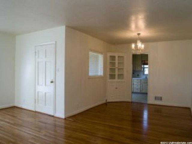195 S 300 E, Bountiful, UT 84010 — photo 2