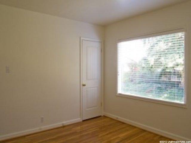 195 S 300 E, Bountiful, UT 84010 — photo 10