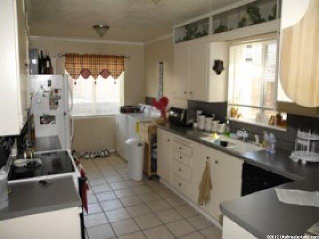 556 E 350 S, Clearfield, UT 84015 — photo 4
