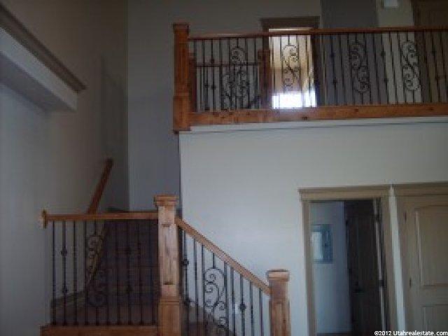 125 Hillsborough Dr, Pleasant View, UT 84414 — photo 3
