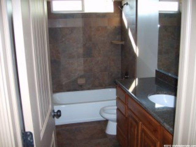 125 Hillsborough Dr, Pleasant View, UT 84414 — photo 5