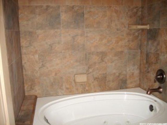 125 Hillsborough Dr, Pleasant View, UT 84414 — photo 6