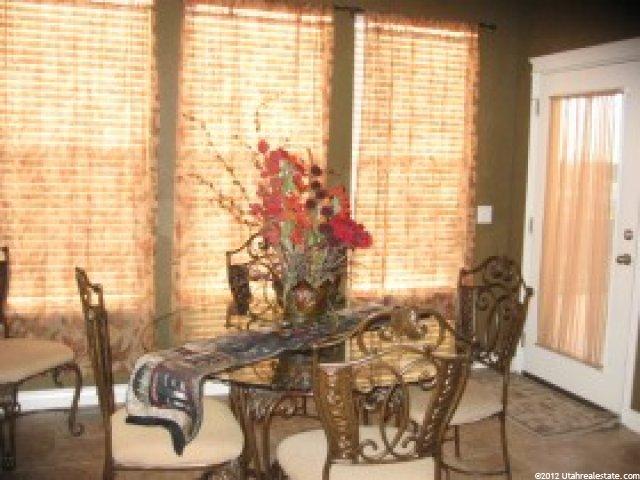1423 N 3330 W, Clinton, UT 84015 — photo 5